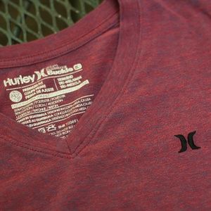 Men's Hurley V-Neck Tee (Large)